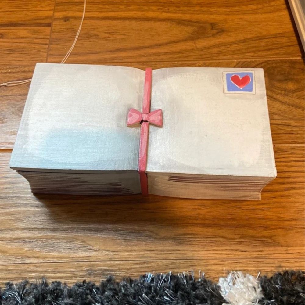 Jewelry box